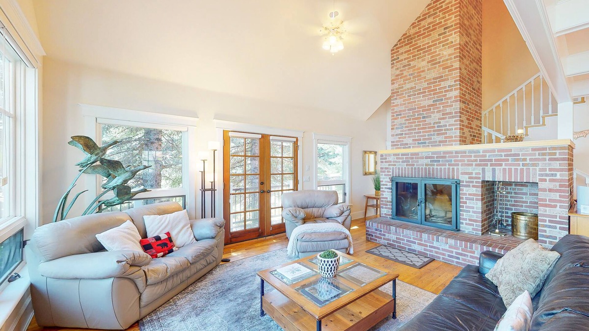 McCall House | Charming lakefront home with private dock, patio, fireplace, & WiFi