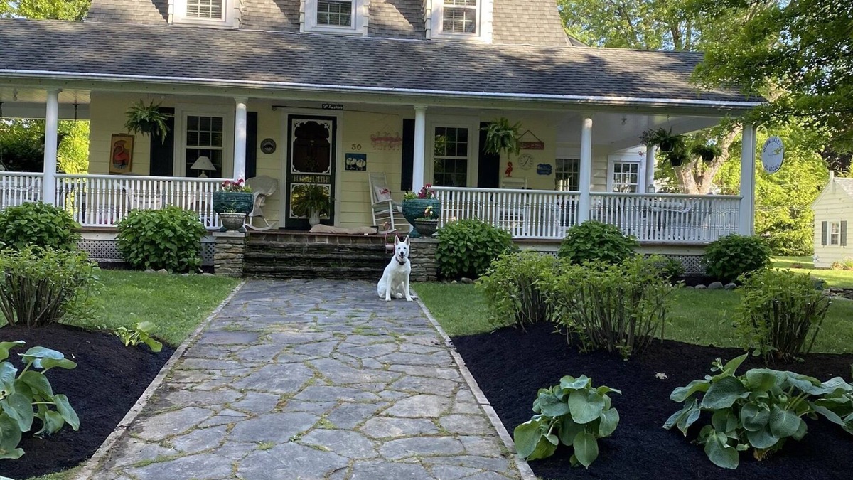 Bemus Point House | Charming Lakeside cottage , will sleep 10/11