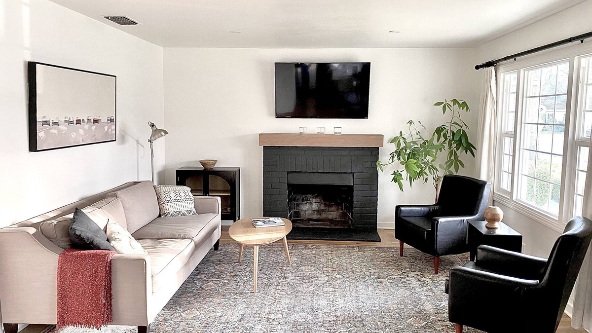 Land Park House | Charming-Land Park-3 bdrm home-mins to downtown