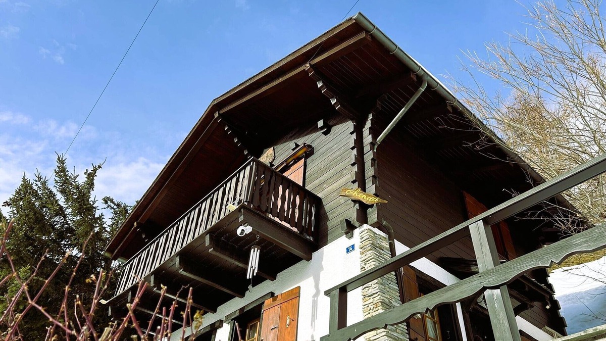 Chandolin Ski Chalet | Charming little cottage on two floors, welcoming and friendly with a magnificent panoramic view, for