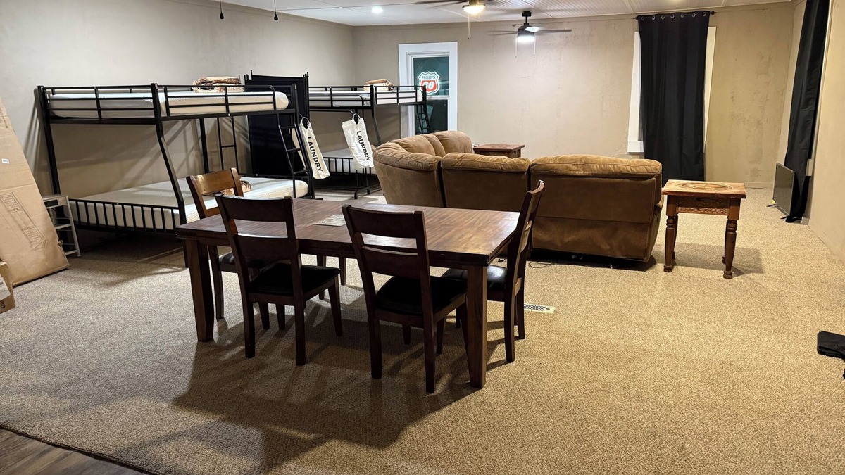 Bryson Cabin | Charming Lodge in Bryson Tx with AC