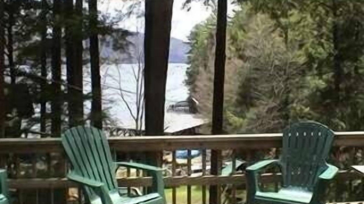 Bolton Landing Cabin | Charming Log Cabin Overlooking Lake George