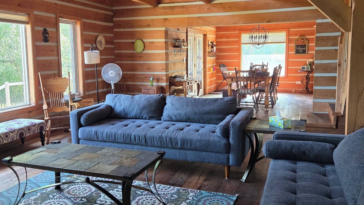 Carrying Place Ski Chalet | Charming Log Chalet on the Lake