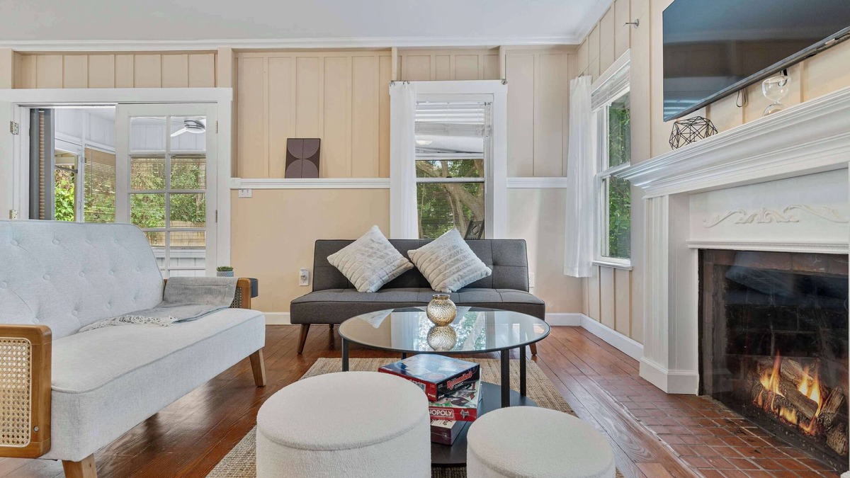 Southwest Coconut Grove House | Charming Mango Grove Cottage, Coconut Grove