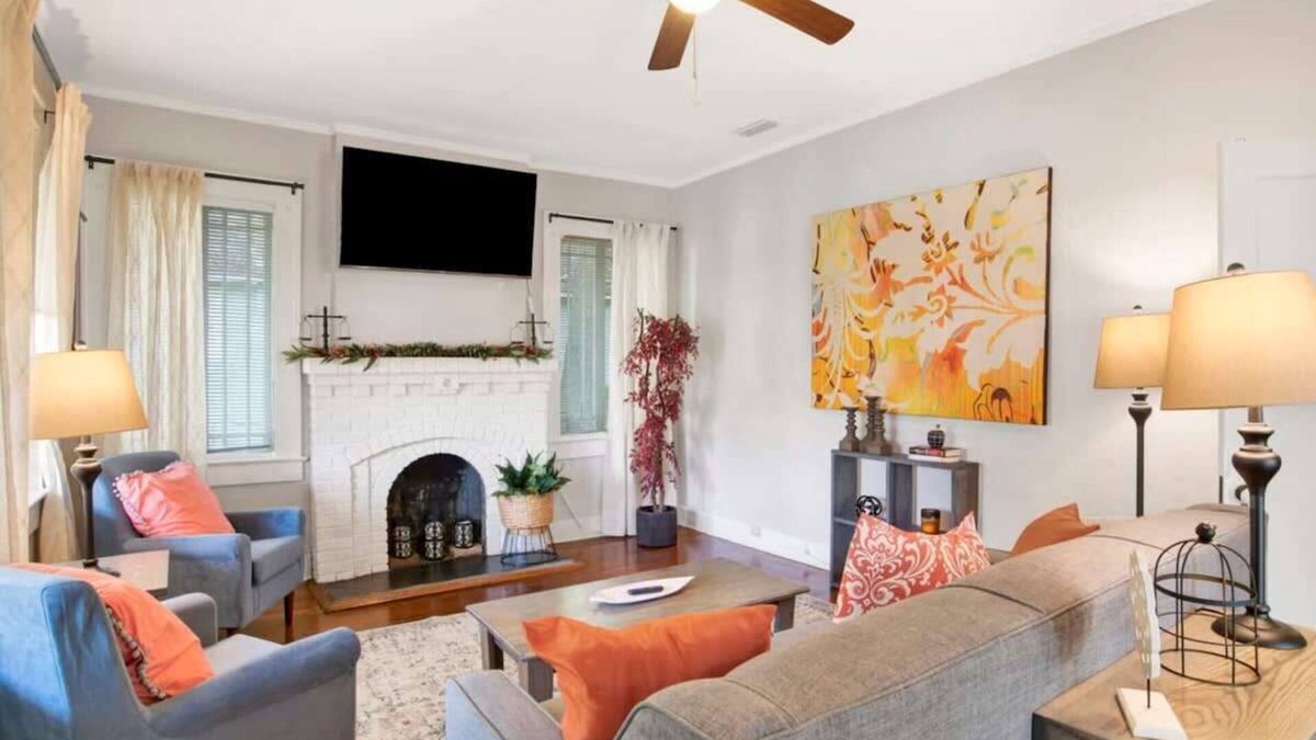Hannon Park Apartment | Charming Midtown Apt - Hannon Hideaway Unit C