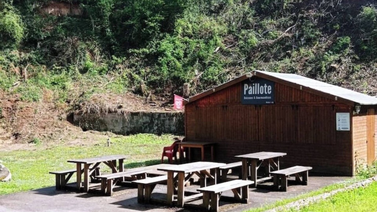 Saint-Cheron House | Charming Mobil-Home Camping 3* (40 min from Paris)