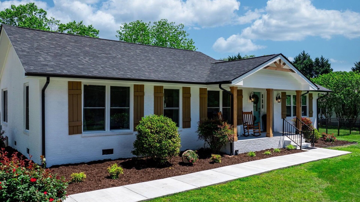 Conover Other | Charming Modern 3-bedroom Farmhouse near Hickory on 1-acre