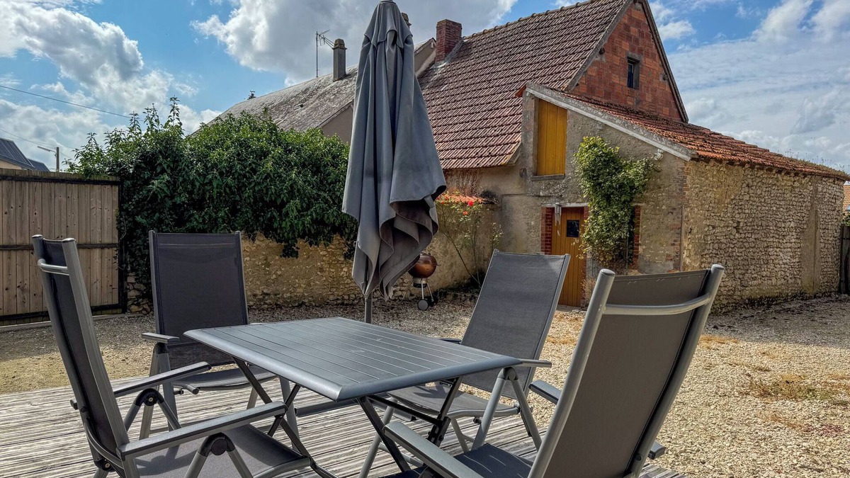 Sours House | Charming modern house 10 min from Chartres