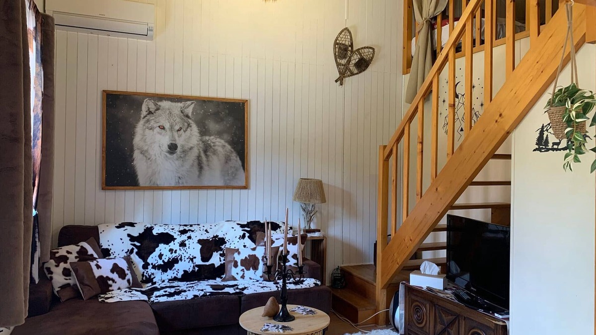 Barcelonnette Ski Chalet | Charming mountain chalet in Barcelonnette, 4 people, terrace and garden