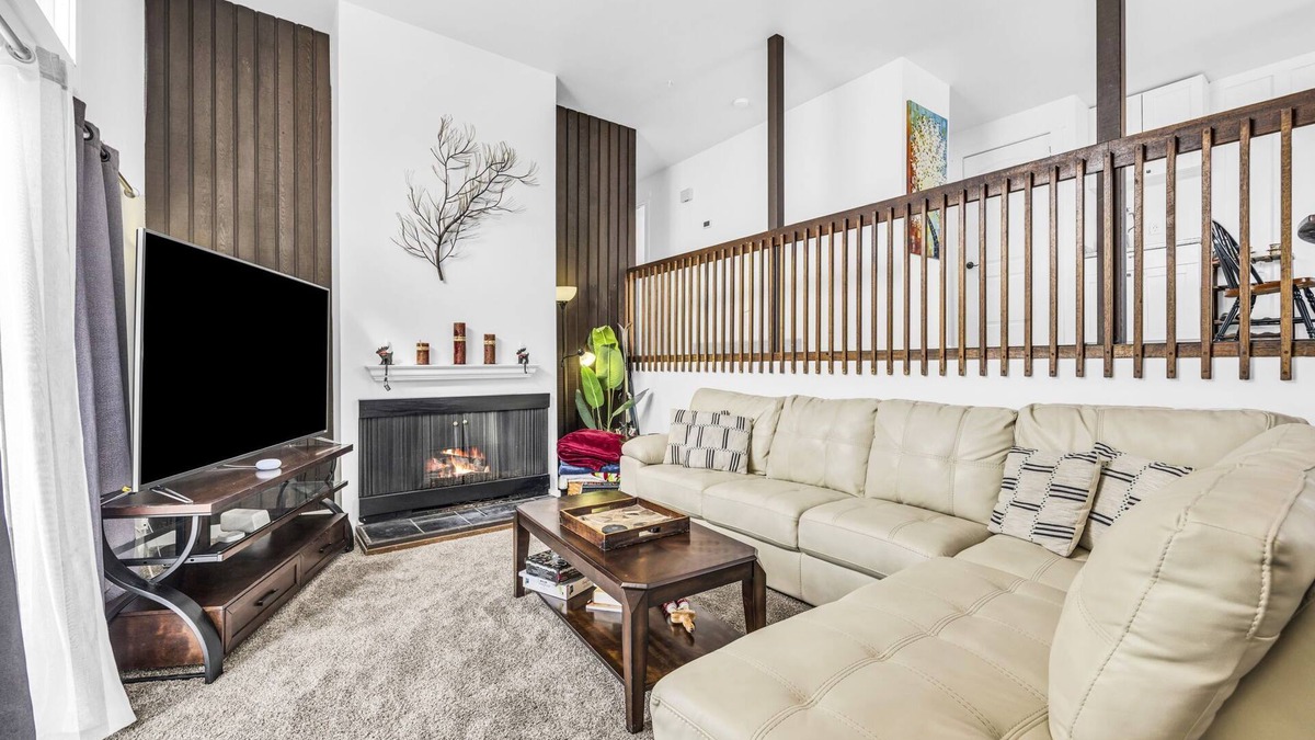 South Ogden House | Charming Mountain Retreat: Enjoy life by the slopes