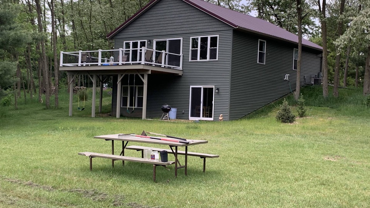 Wautoma House | Charming new house on 6 acres across from Silver Lake