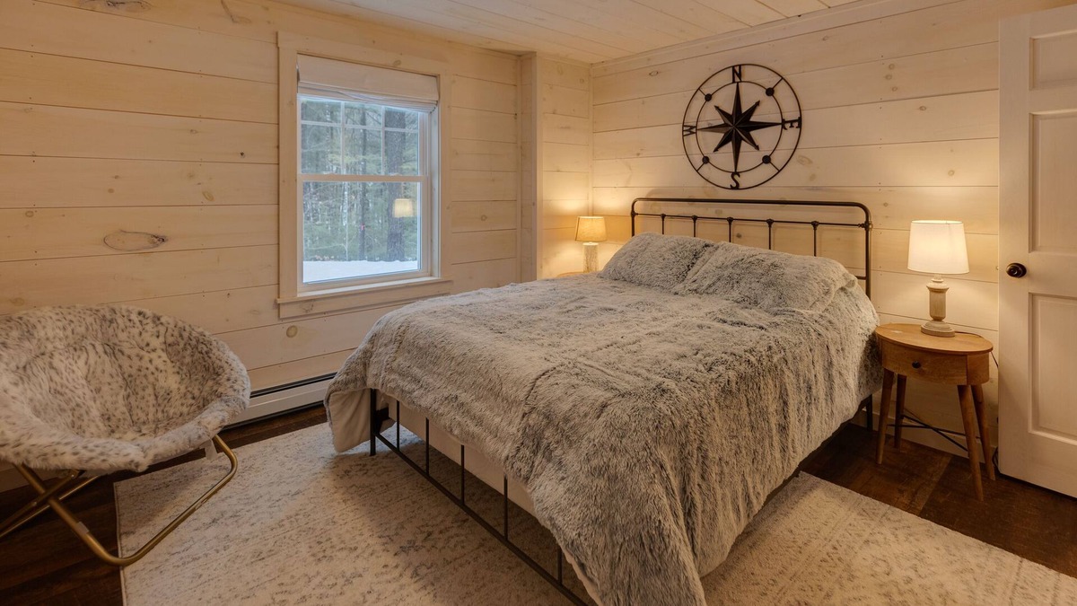 Campton House | Charming new rustic mountain home located 10 minutes from Waterville Valley!
