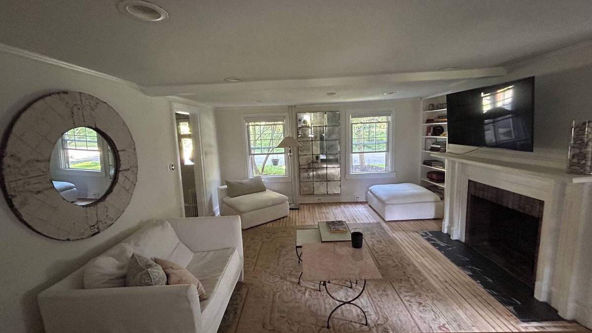 Cornwall-on-Hudson House | Charming newly renovated 2-bedroom house in the village of Cornwall-on-Hudson