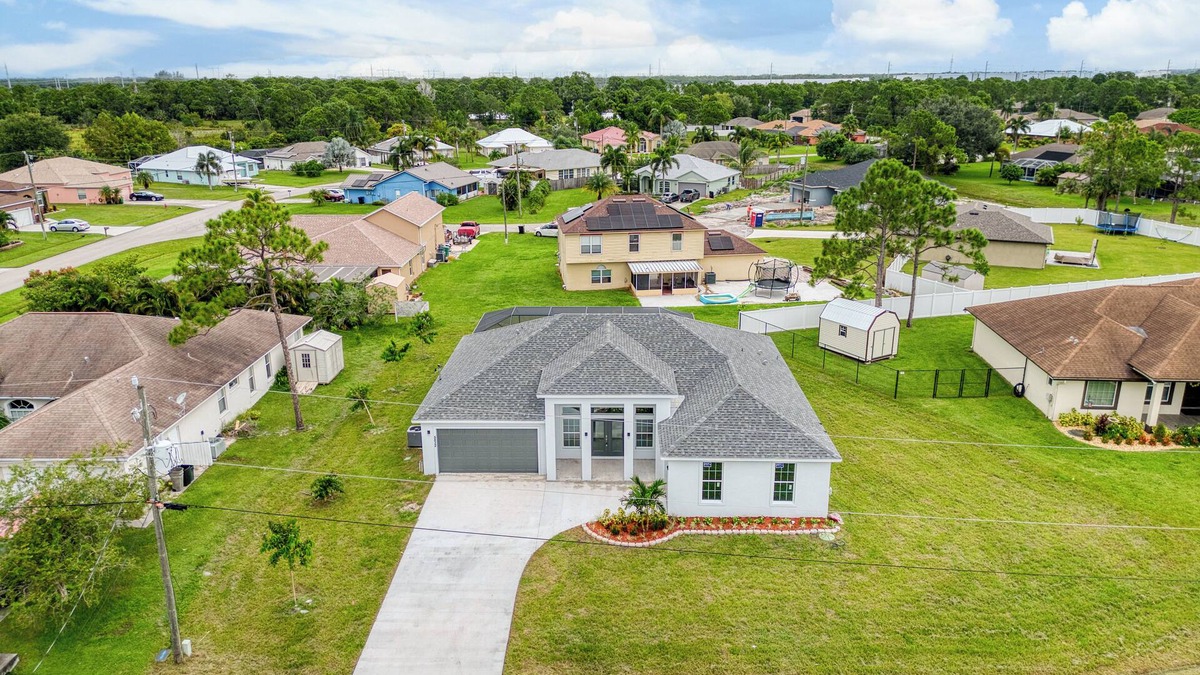 Port Saint Lucie House | Charming Newly built 4bedroom house with WiFi and AC in brilliant Port St. Lucie