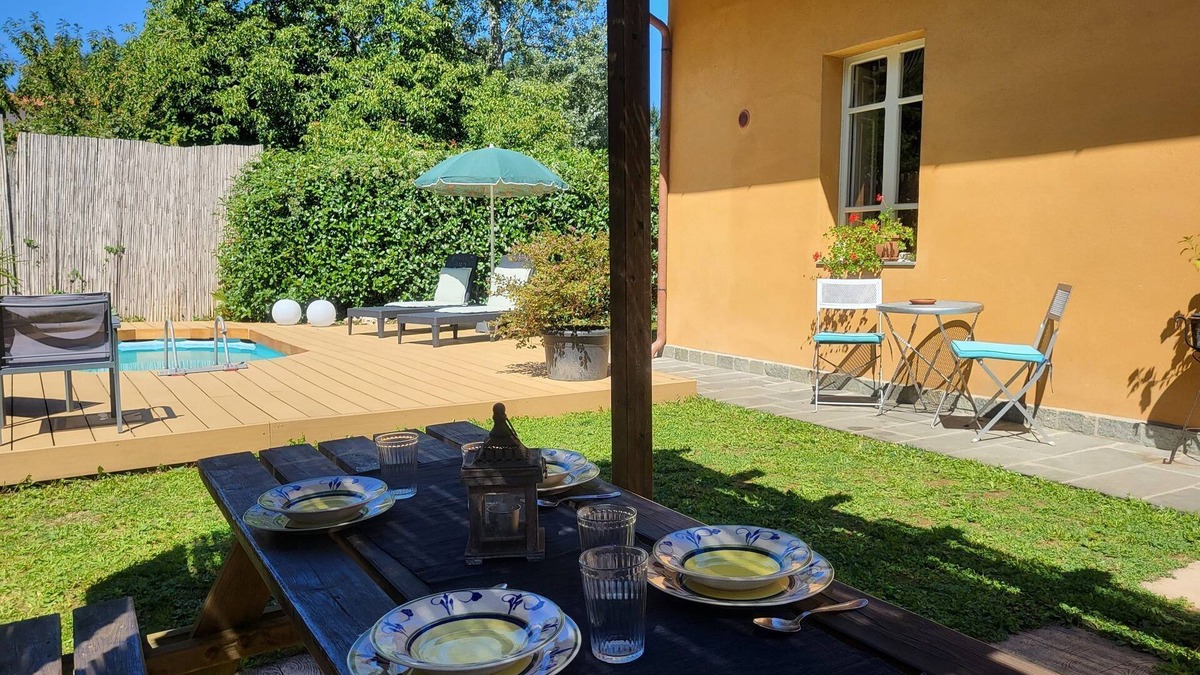 Camporgiano Villa | Charming newly renovated cottage great view, own pool, walk to bar/shop. WIFI!