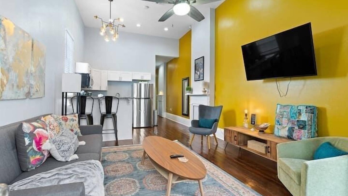 Seventh Ward Apartment | Charming Nola | 15 min walk to French Quarter