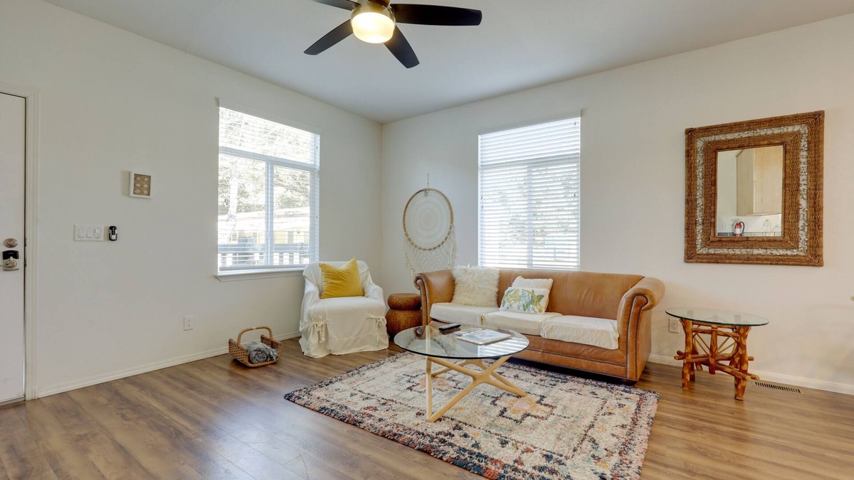 Oak View House | Charming Oak View Retreat ~ 5 Mi to Ojai Valley!