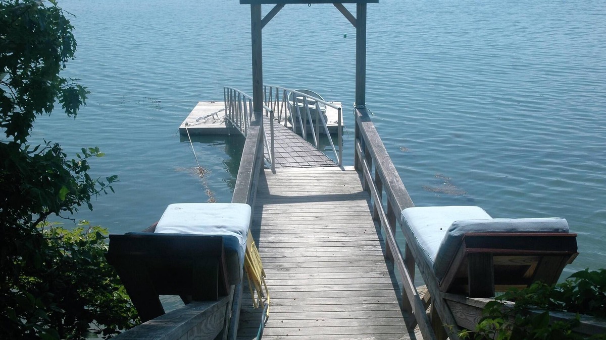 Brunswick Cottage | Charming Ocean-Front Guest House on Private 3-Acre Peninsula
