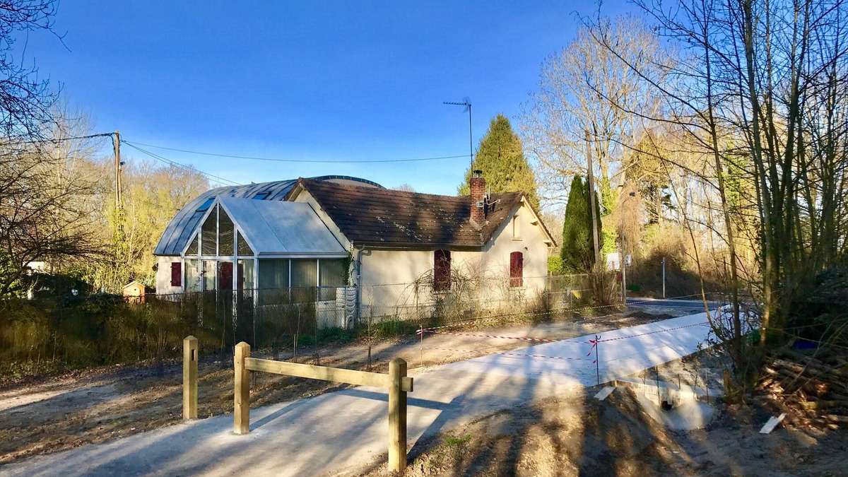 Betz House | Charming old house gatekeeper 20 min from Roissy in a renowned village