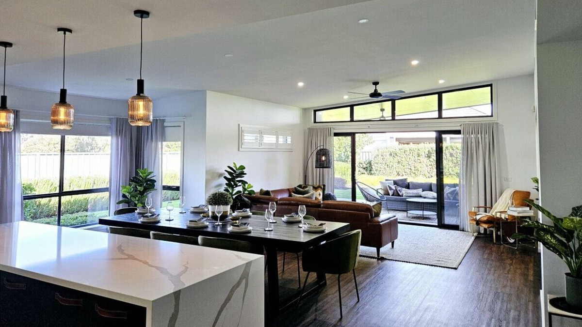 Kialla House | Charming on Cormorant