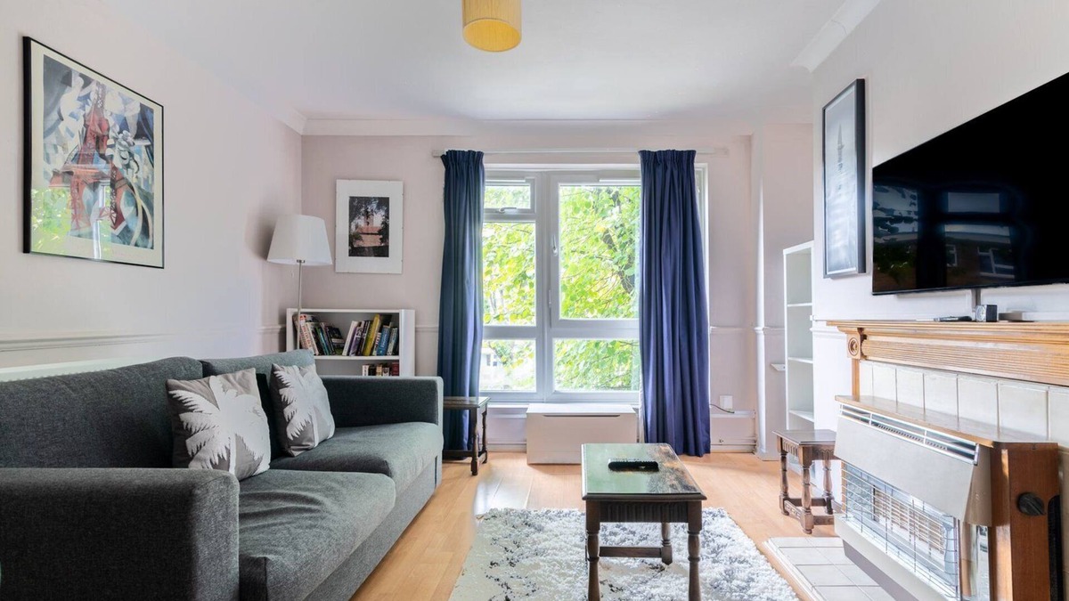 Thamesfield Apartment | Charming One Bed Abode In East Putney