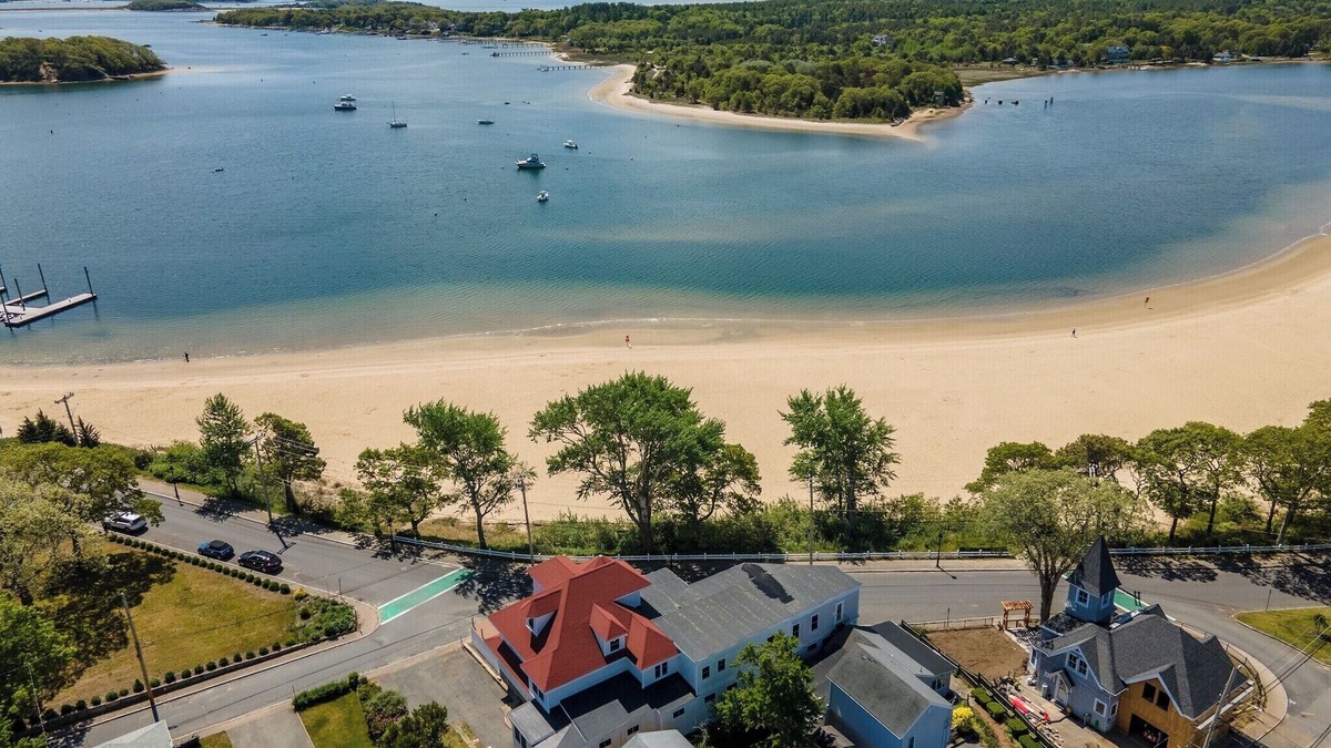 Onset House | Charming Onset Beach Escape