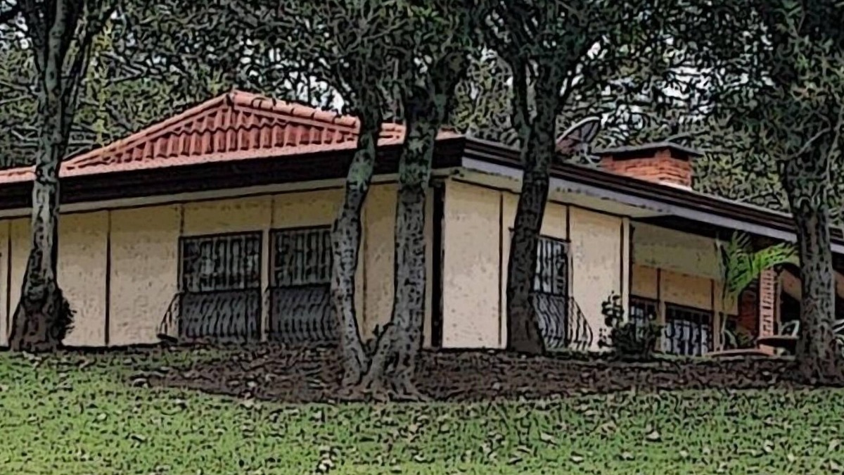 San Antonio Cottage | Charming Private Cottage with Spectacular Mountain & City View