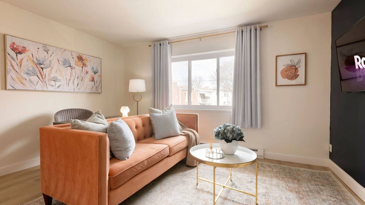 Tower Grove East Apartment | Charming Pad in Tower Grove Park near BJC & SLUnn