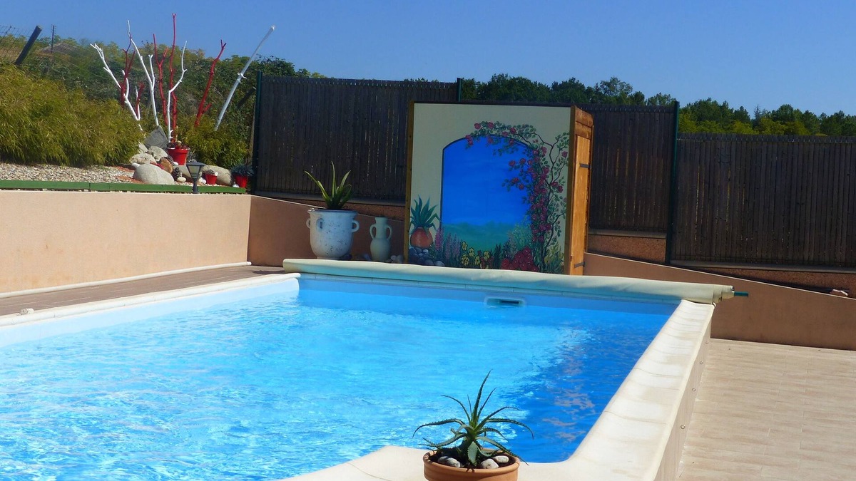 Verteuil-dAgenais Ski Chalet | Charming, peaceful chalet with private pool