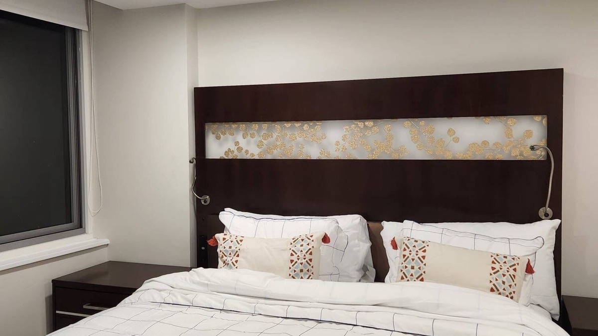 Towson Apartment | Charming Penthouse of 2-bedroom apartment in Towson with AC, fitness room, WiFi