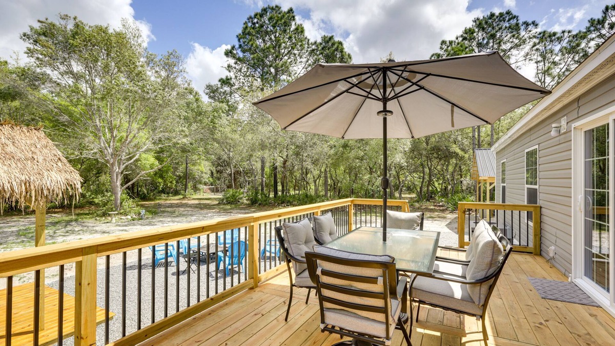 Perry House | Charming Perry Home ~ 2 Mi to the Gulf!