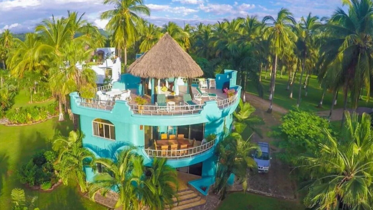 Platanitos Villa | Charming Playa Las Tortugas Villa
