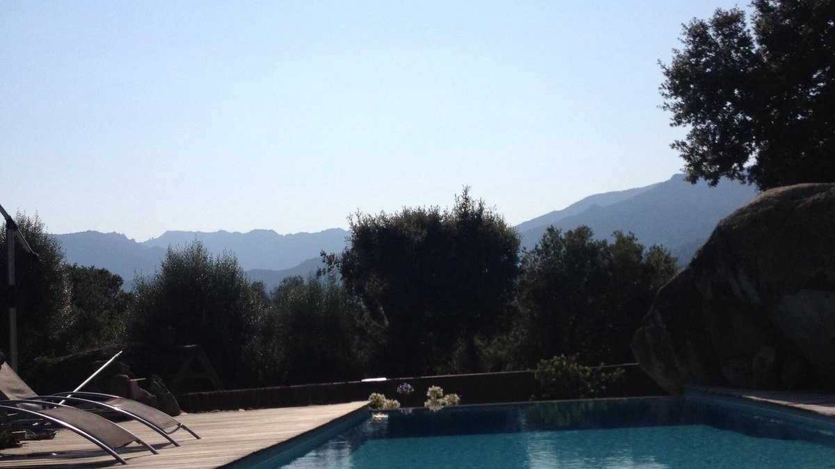 Porto-Vecchio Apartment | CHARMING POOL STUDIO IN QUIET GARDEN NEAR PORTO VECCHIO