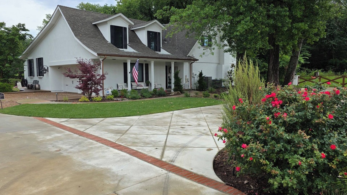 Broken Arrow House | Charming, Private 3-bedroom house in awesome Broken Arrow 31-Day minimum stay