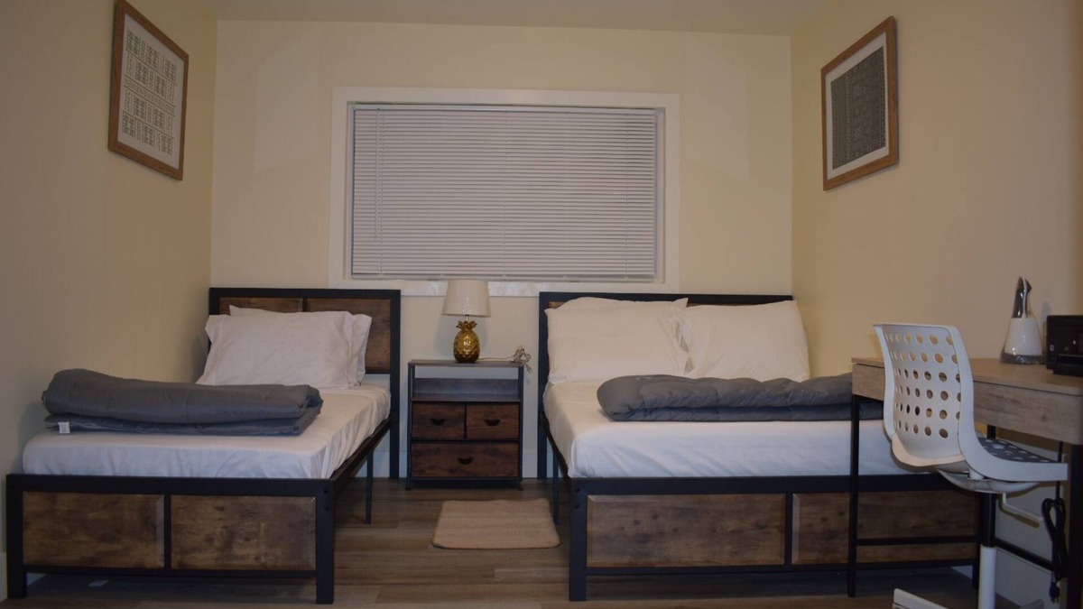 Westminster Apartment | Charming private guest Suite near Disney/Beach