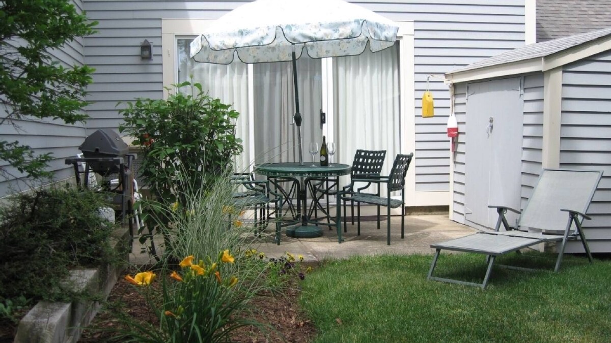 Brewster House | Charming, private, quiet, partial A/C, family friendly townhouse at Ocean Edge