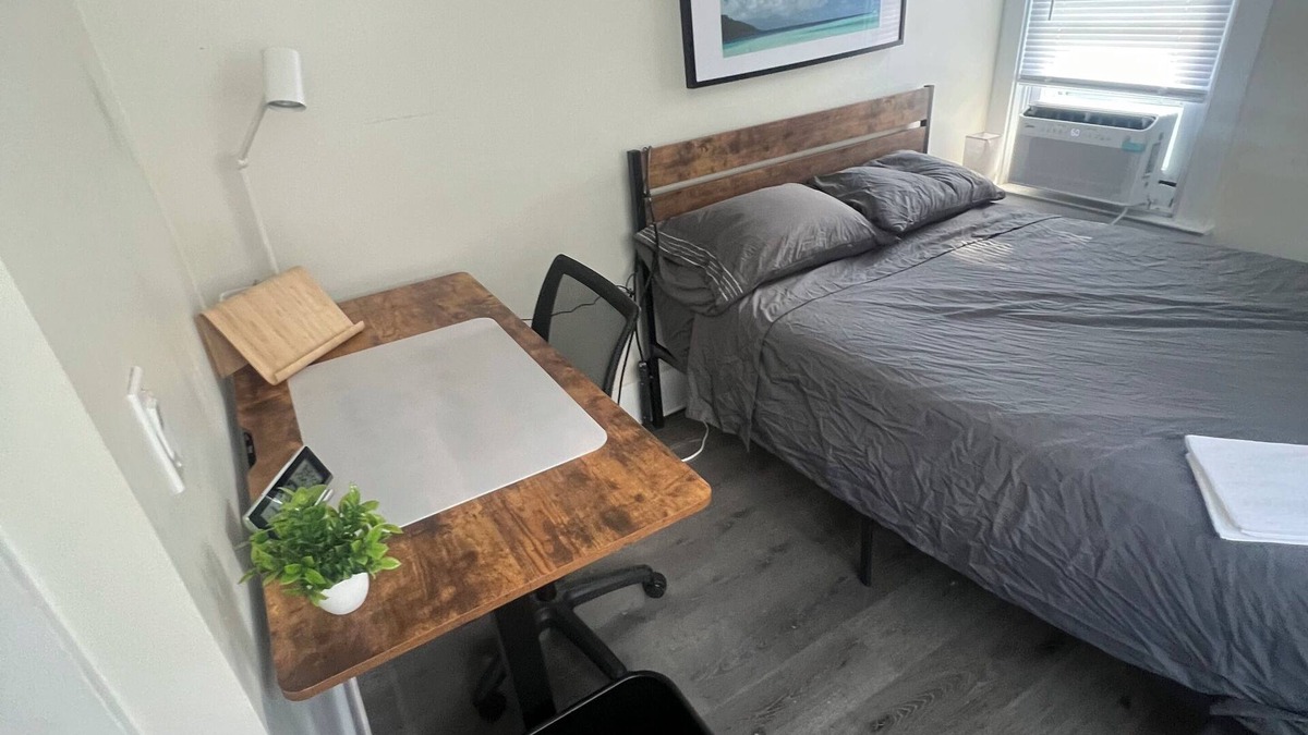 Troy Bed & Breakfast | Charming private room, sharing bath in wonderful Troy with WiFi, AC