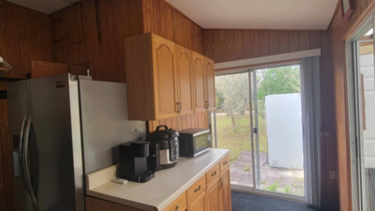 Fellowship Apartment | Charming Private Studio on Quiet Horse Farm – 12 Minutes from WEC Ocala, FL.