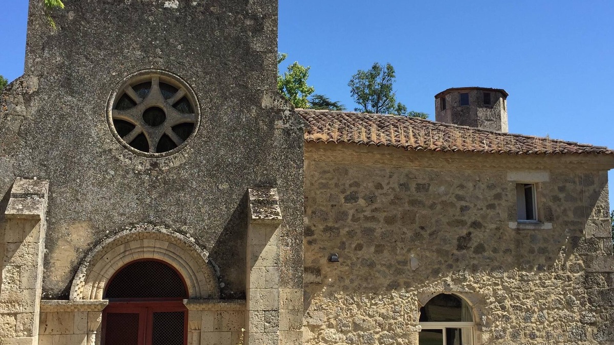 Lannes House | Charming property with its chapel and towers