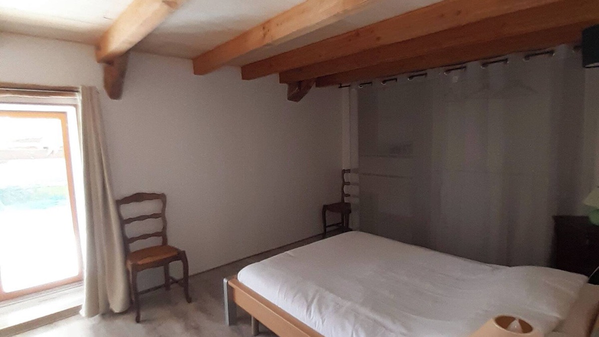 Varaire House | Charming Quercy barn from the mid-19th century 10 people