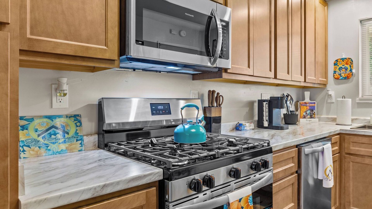 St. Ann House | Charming quiet 2-bedroom duplex