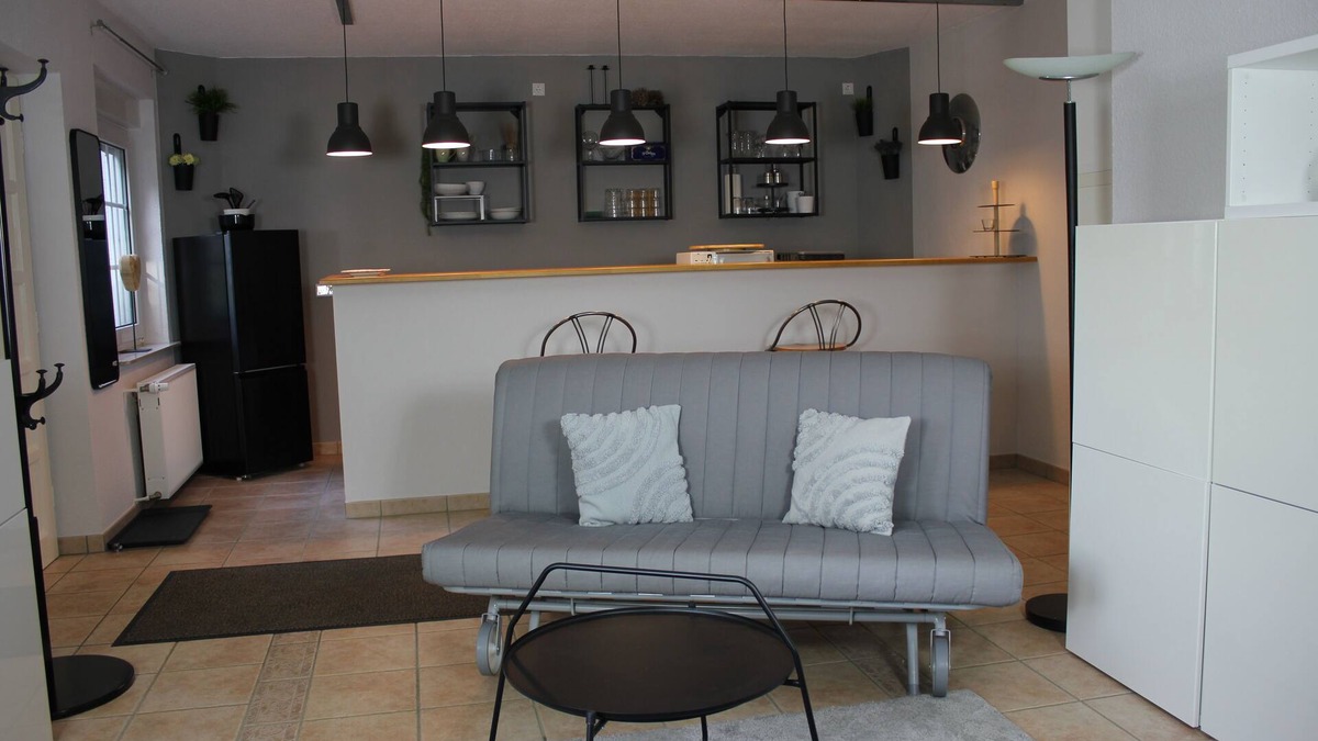 Herbringhausen Apartment | Charming, quiet granny apartment in Beyenburg