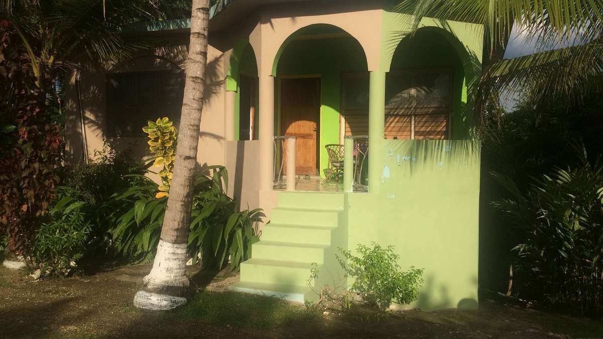 Orange Bay House | Charming, quiet mountain top villa: Experience Jamaica Like a Jamaican