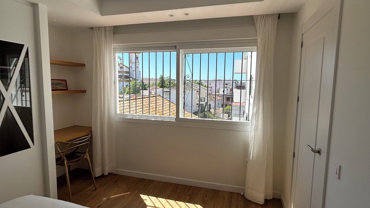 Pedregalejo Apartment | Charming relax 2 bedroom apartment 200 meter to beach and 15 min bus city center