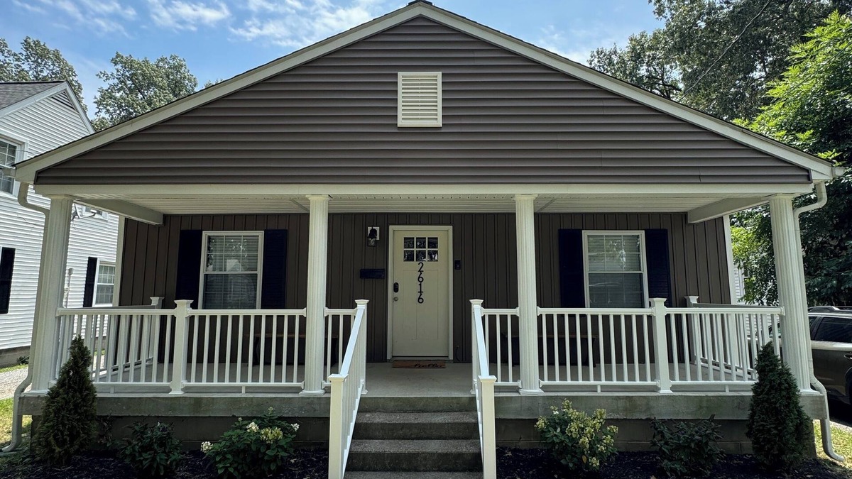 Paducah House | Charming remodeled 3-bed house w/AC, WiFi, Yoga setup in brilliant Paducah