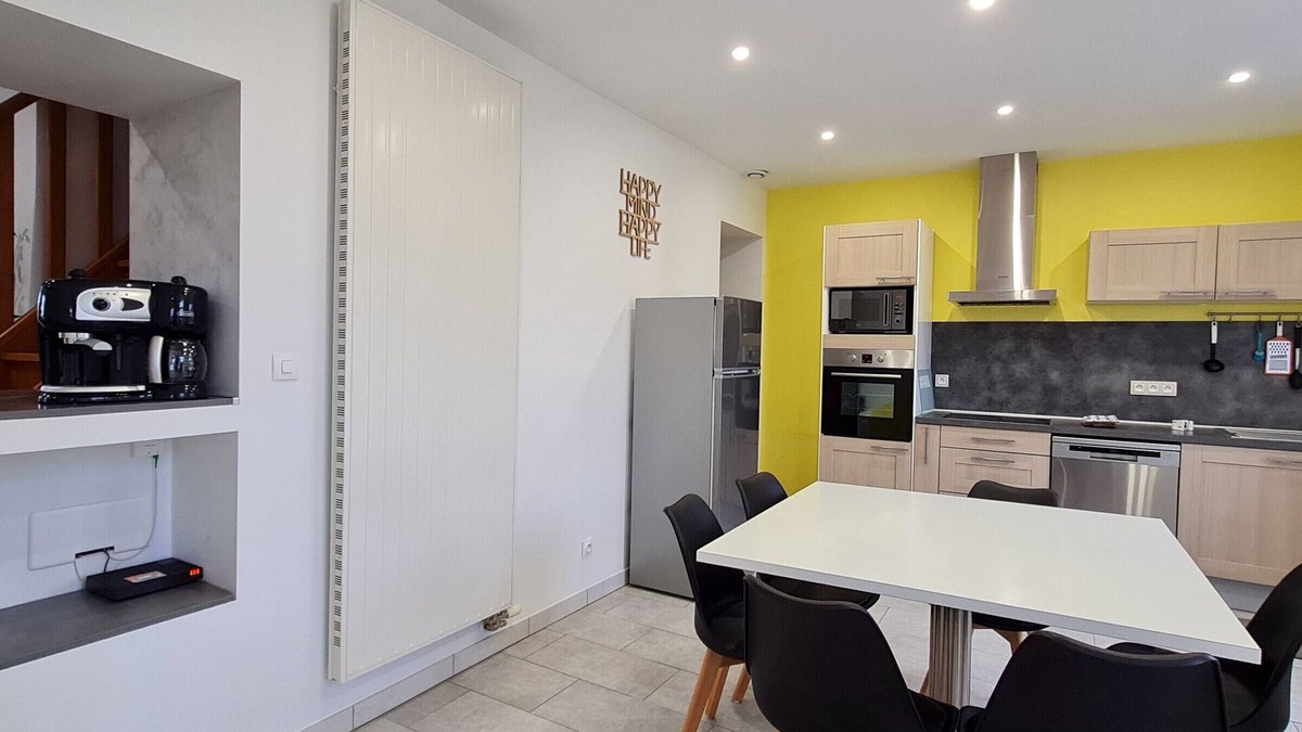 Forges-sur-Meuse Cottage | Charming Renovated Home near Verdun with Modern Amenities, Terrace, and Garden