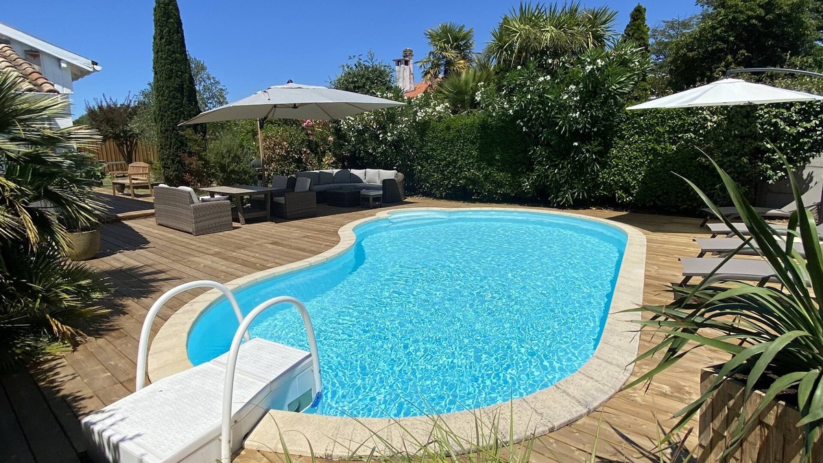 La Teste-de-Buch House | Charming renovated house with swimming pool, terrace and garden