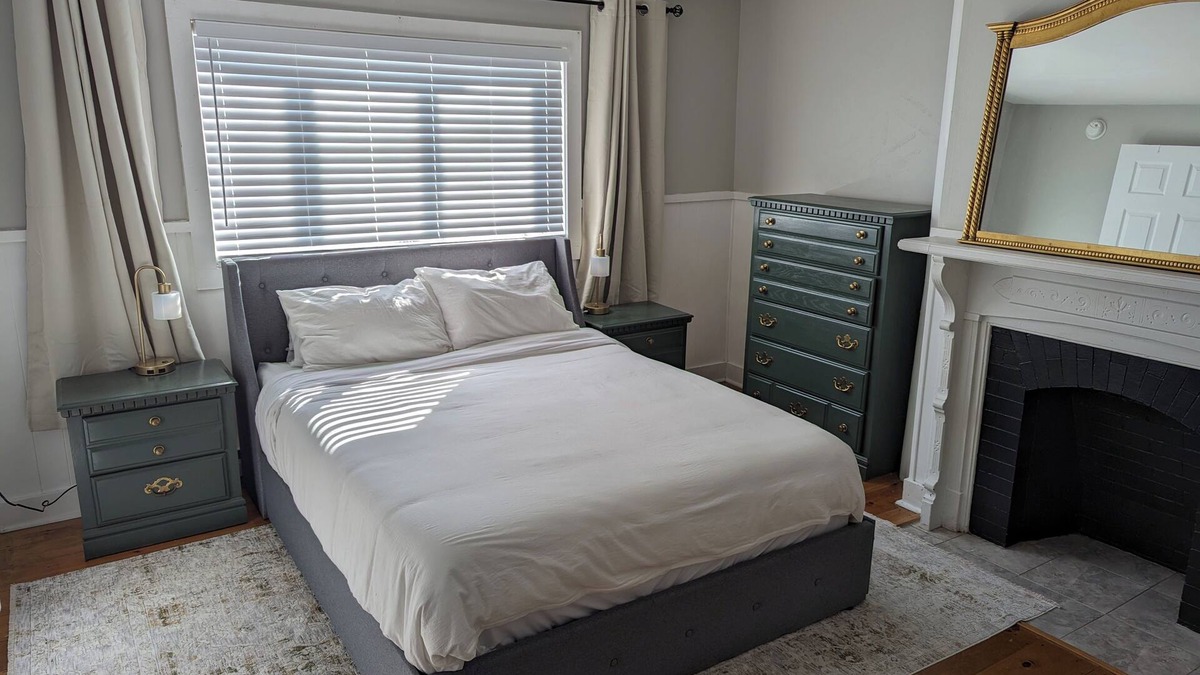 Biddeford House | Charming renovated 1-bedroom in downtown Biddeford