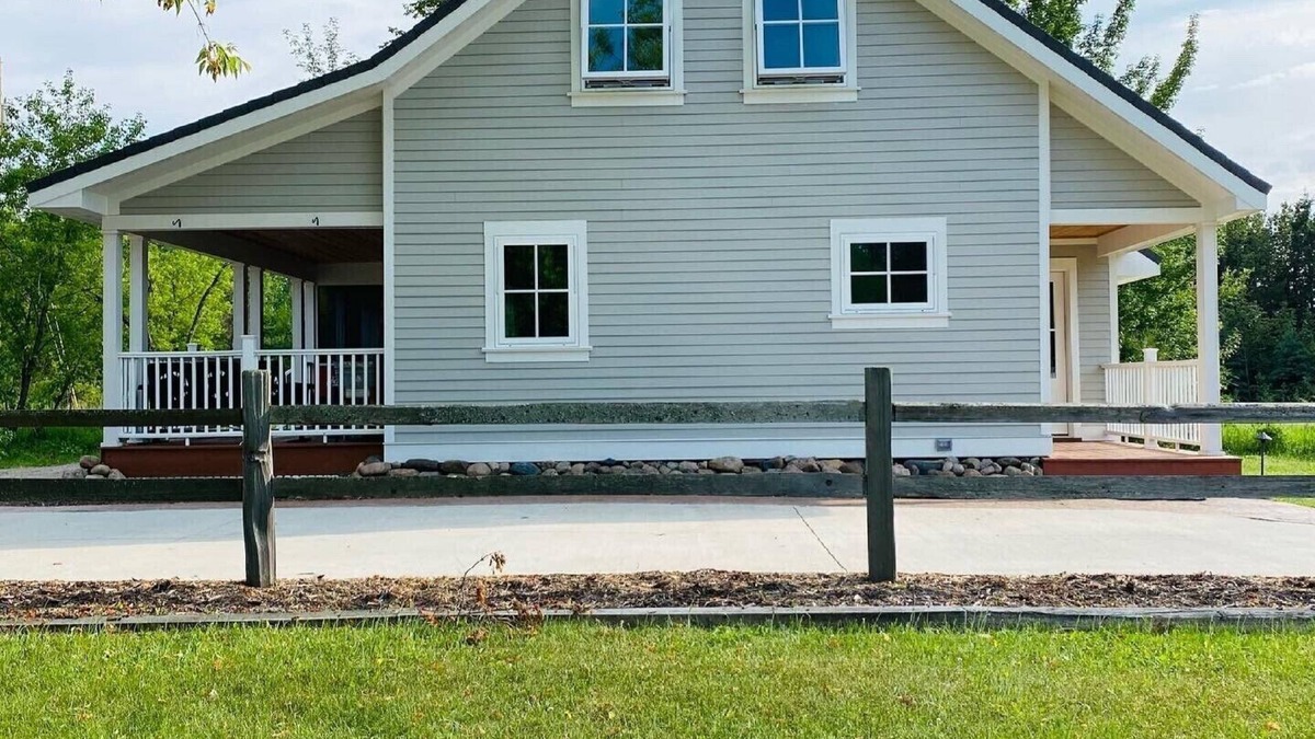 Biwabik Other | Charming Renovated Farmhouse near Giants Ridge