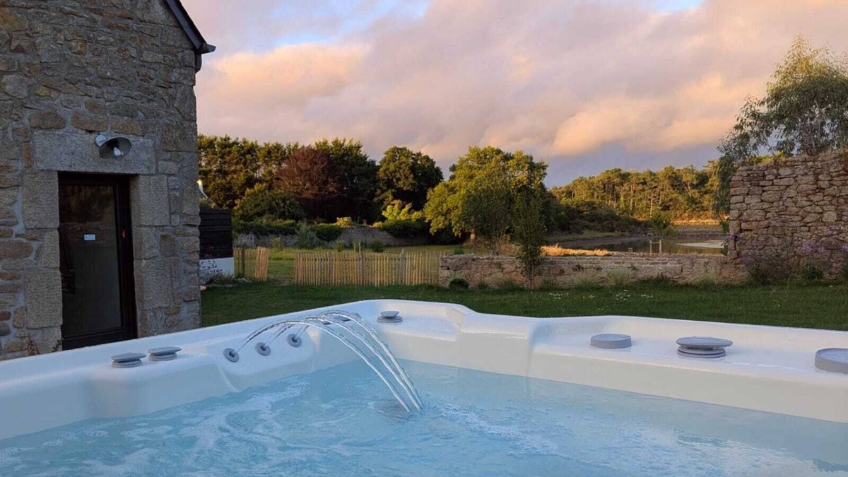 Pont-l'Abbe House | Charming renovated house with stunning river views and Spa - Pont l'Abbé